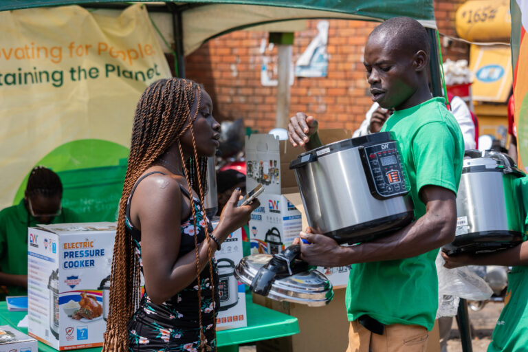 Making clean cooking accessible in urban informal settlements in Uganda: SMEs scale modern cooking to 30 000 people in hard-to-reach communities
